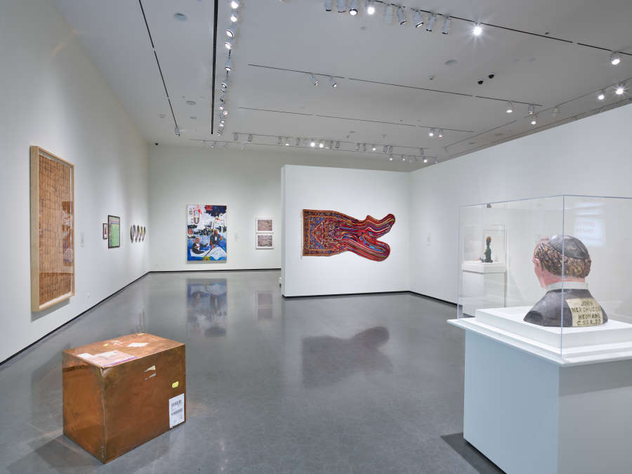 view exhibition image