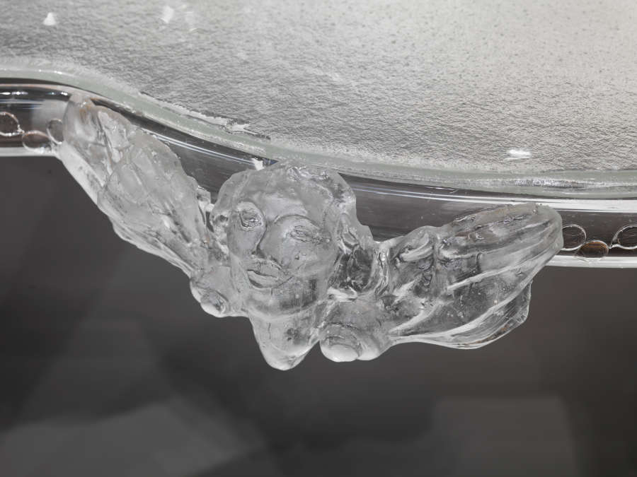 view exhibition image