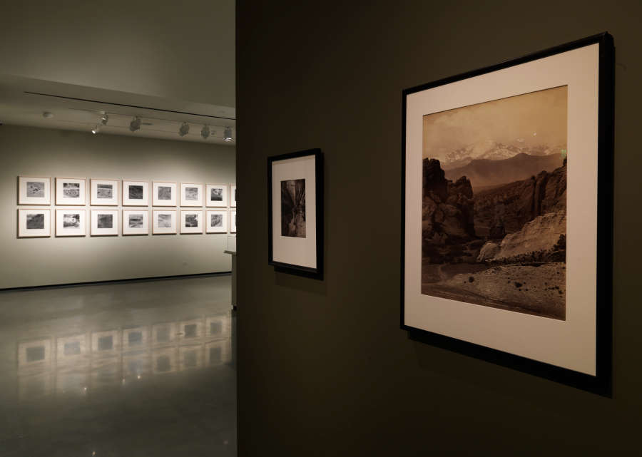 view exhibition image