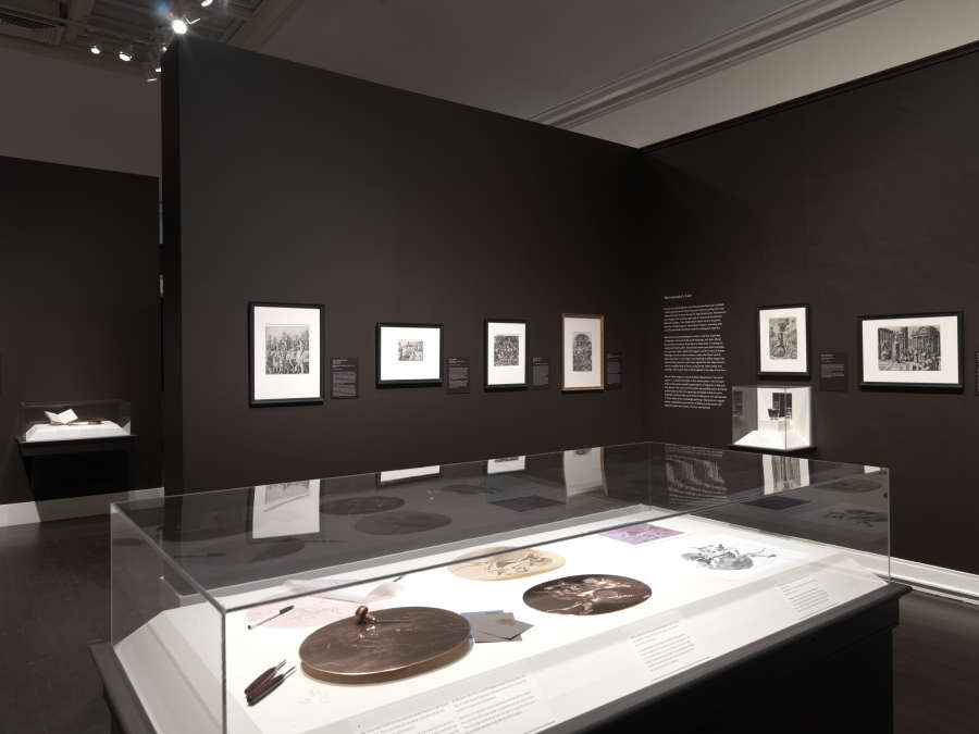 view exhibition image