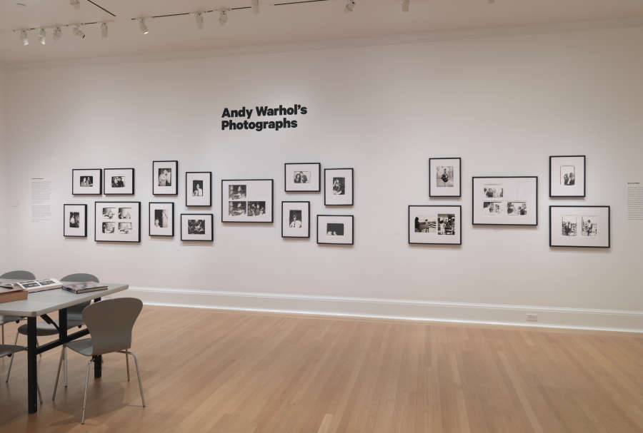 view exhibition image