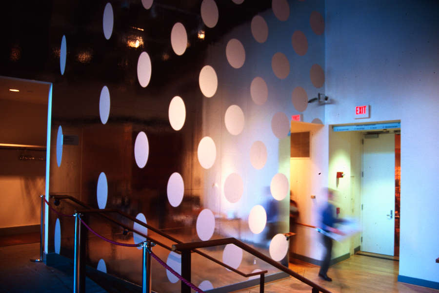 view exhibition image