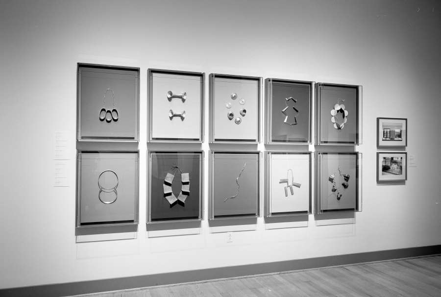 view exhibition image