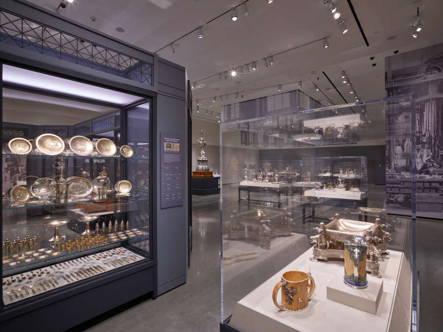 view exhibition image