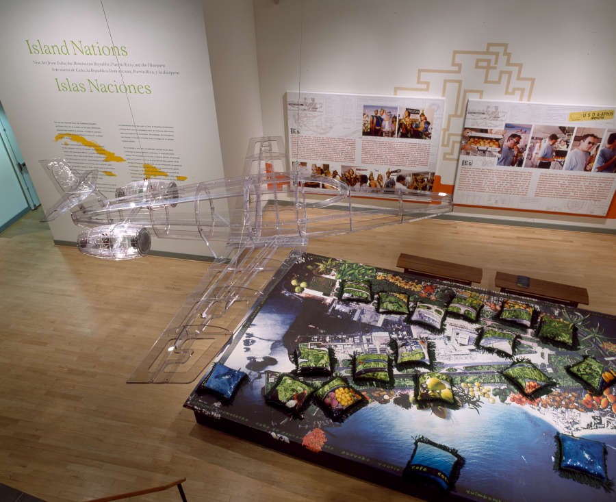 view exhibition image