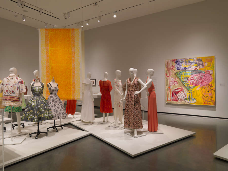 view exhibition image