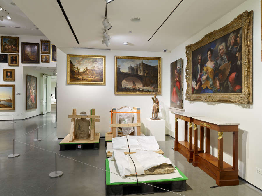 view exhibition image
