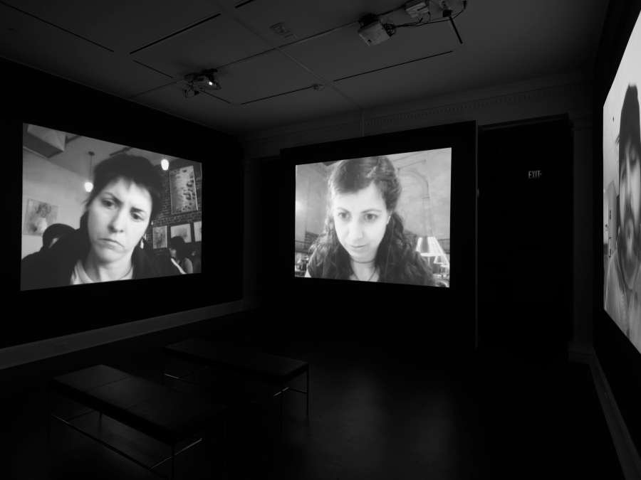 view exhibition image