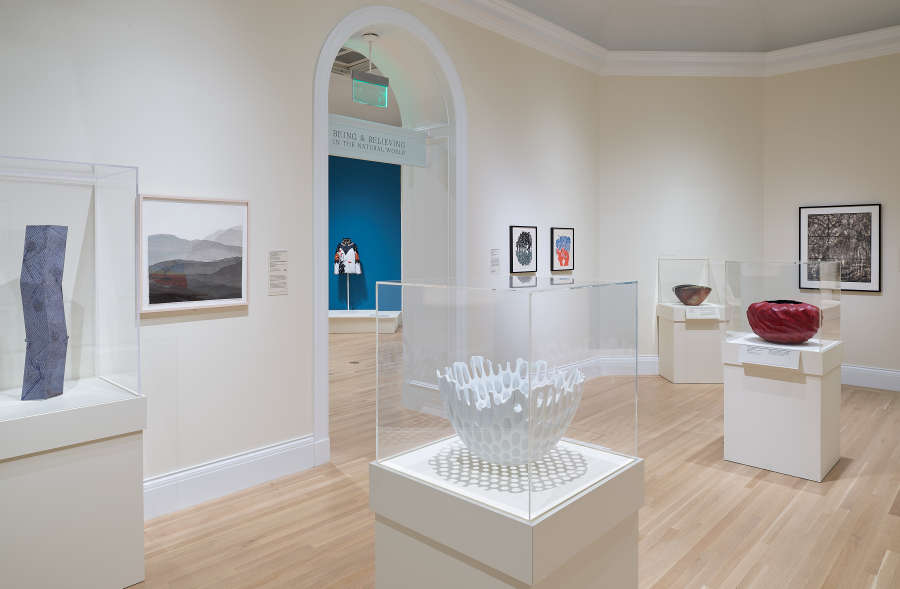 view exhibition image