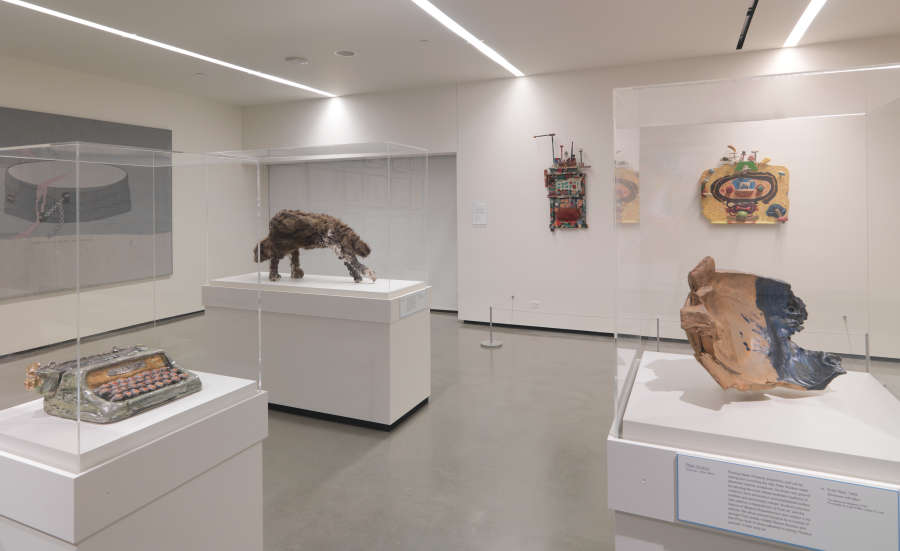 view exhibition image