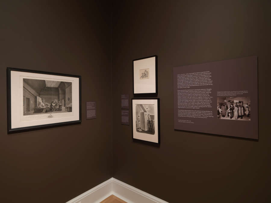 view exhibition image