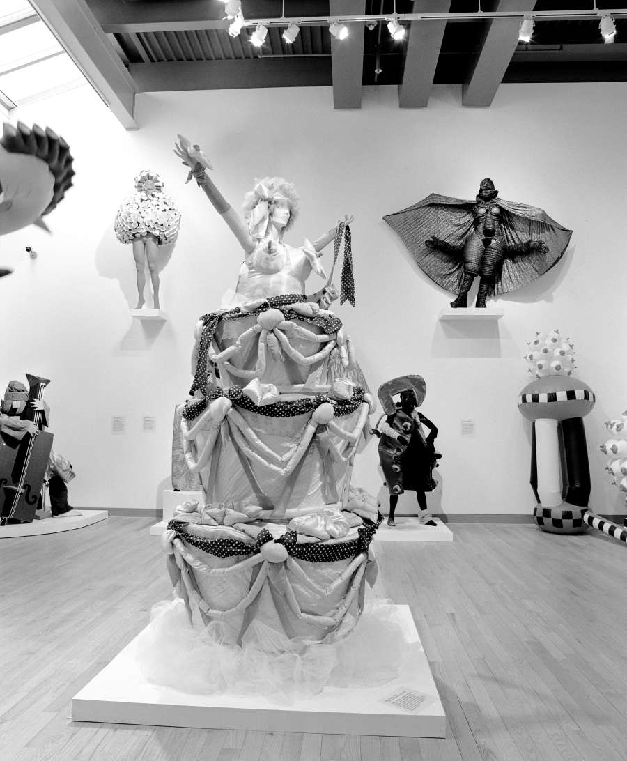 view exhibition image