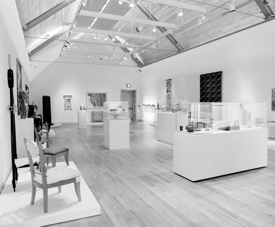 view exhibition image