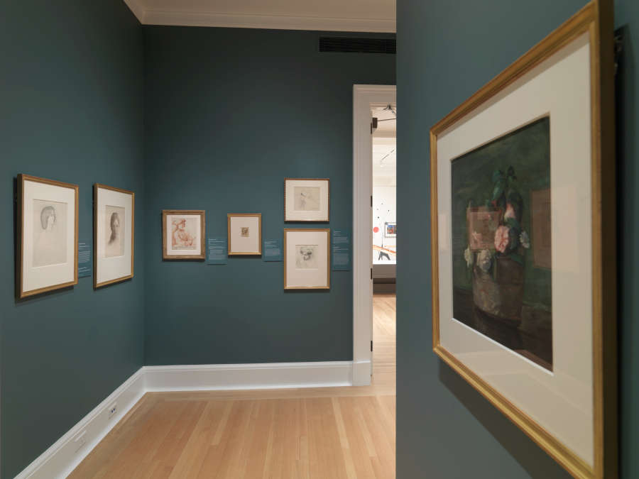 view exhibition image
