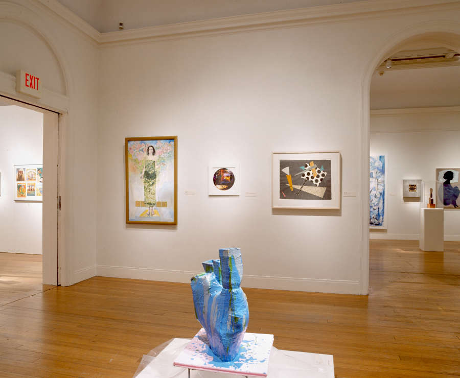 view exhibition image