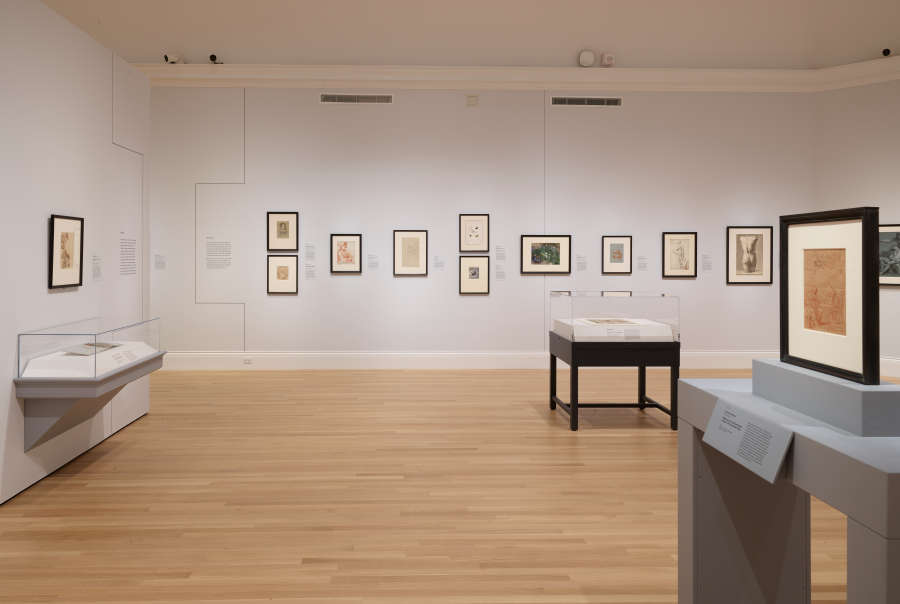 view exhibition image