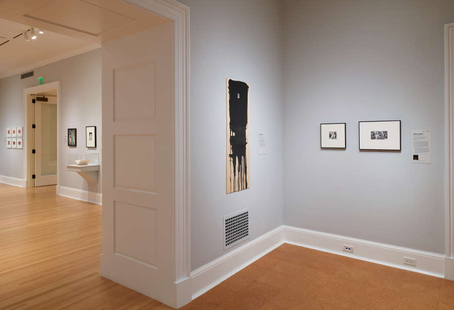 view exhibition image