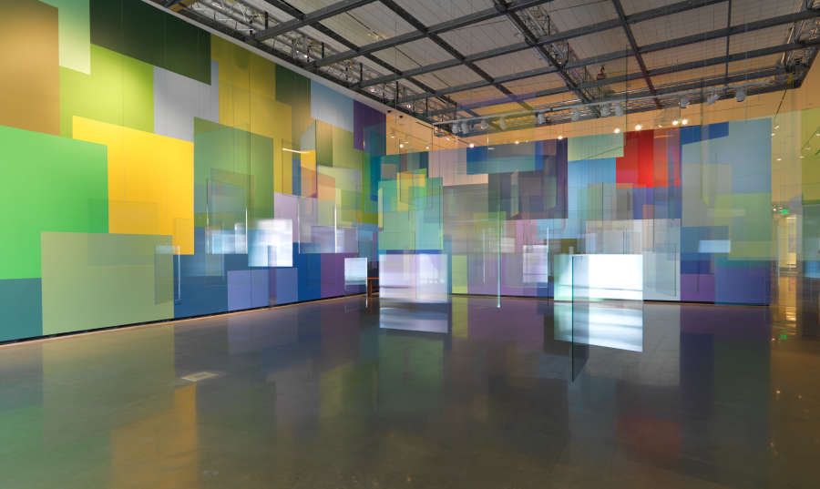 view exhibition image