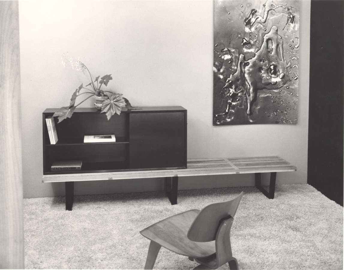 view exhibition image