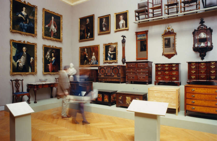 view exhibition image