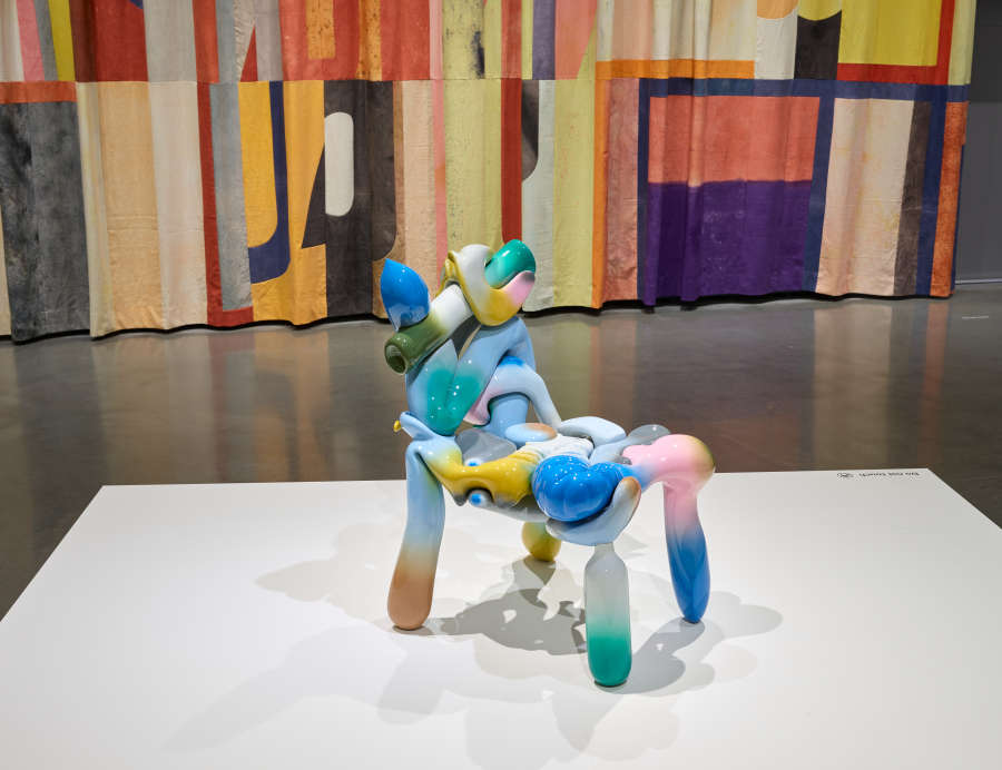 view exhibition image