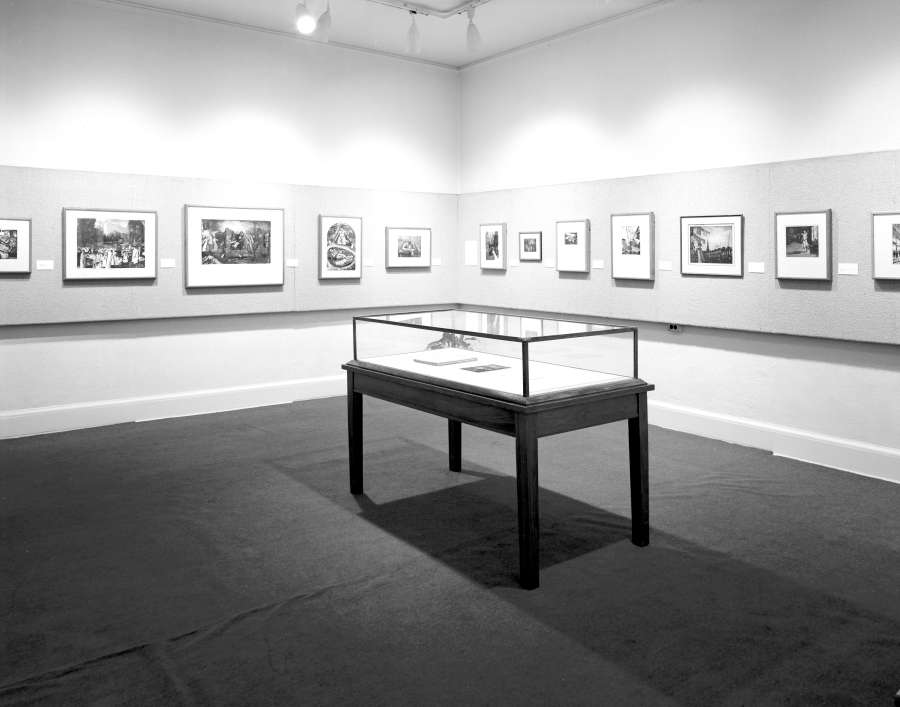 view exhibition image