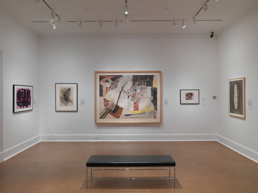 view exhibition image