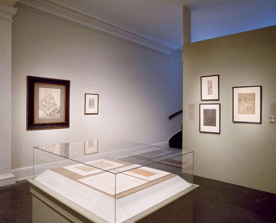 view exhibition image