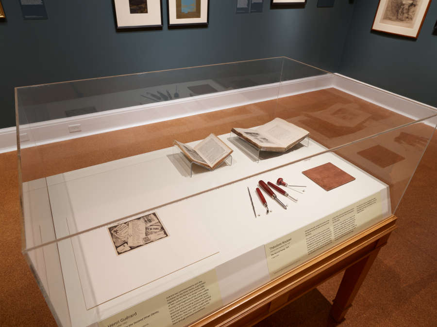 view exhibition image