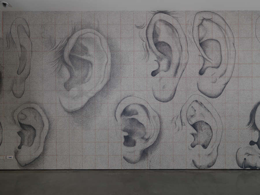 view exhibition image