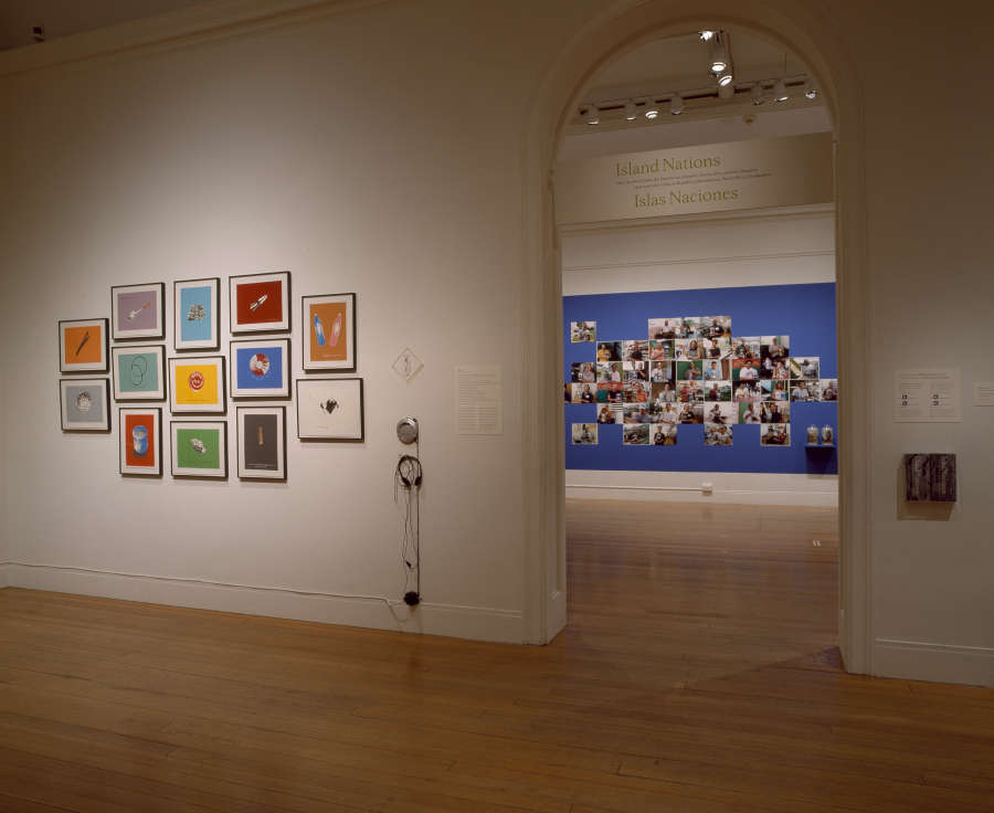 view exhibition image