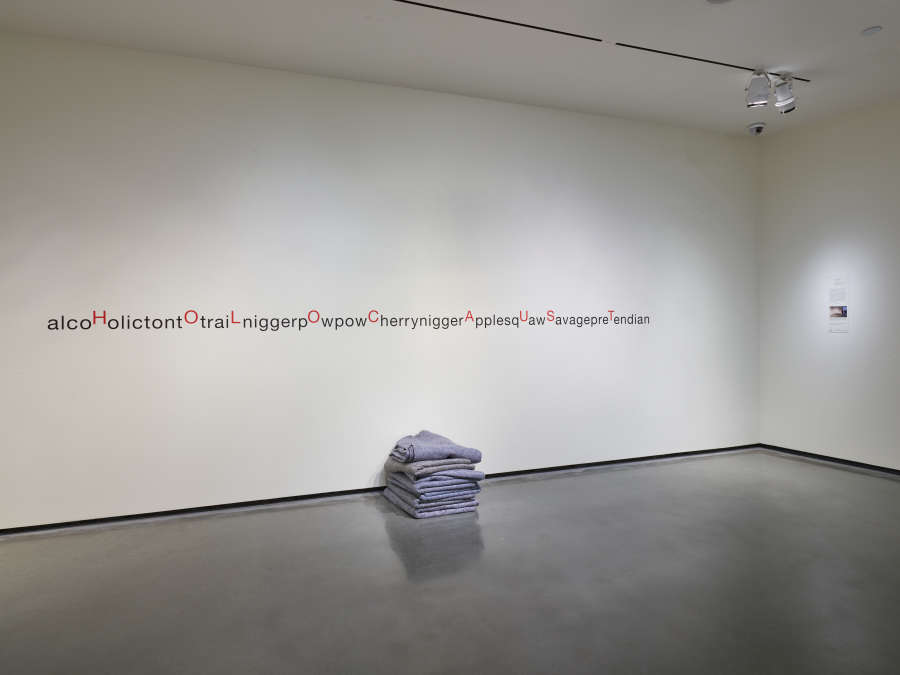 view exhibition image