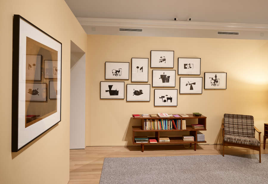 view exhibition image