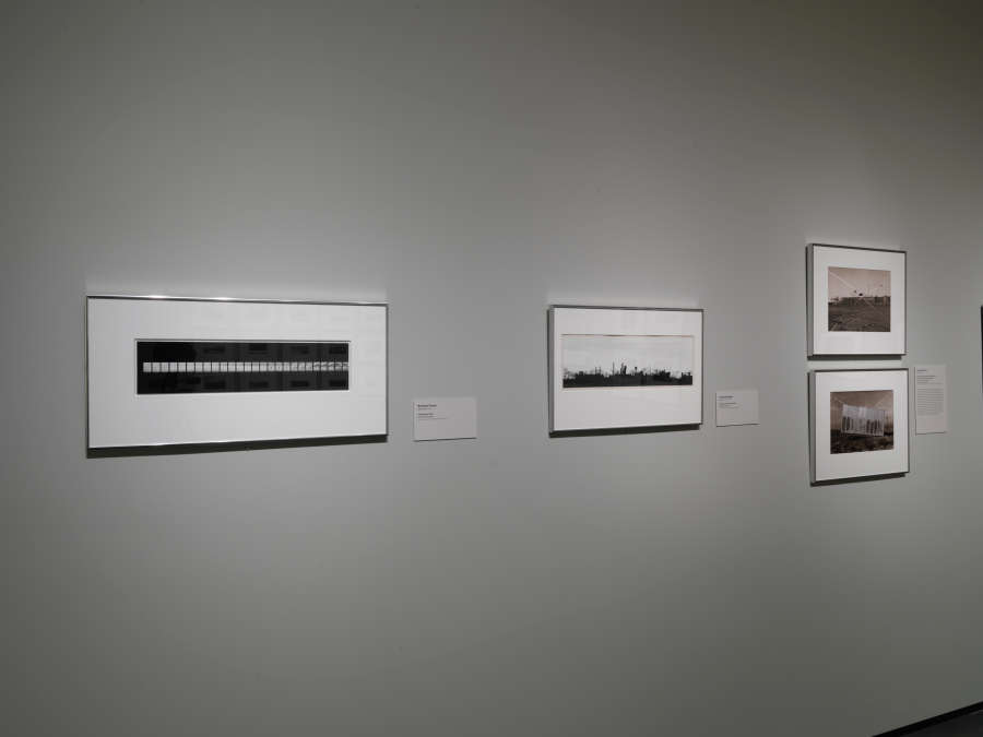 view exhibition image