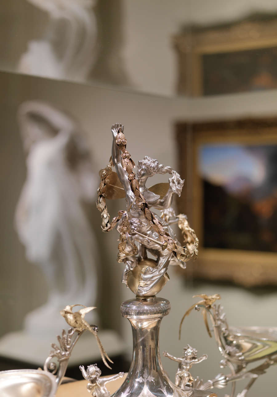 view exhibition image