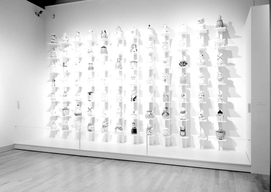 view exhibition image