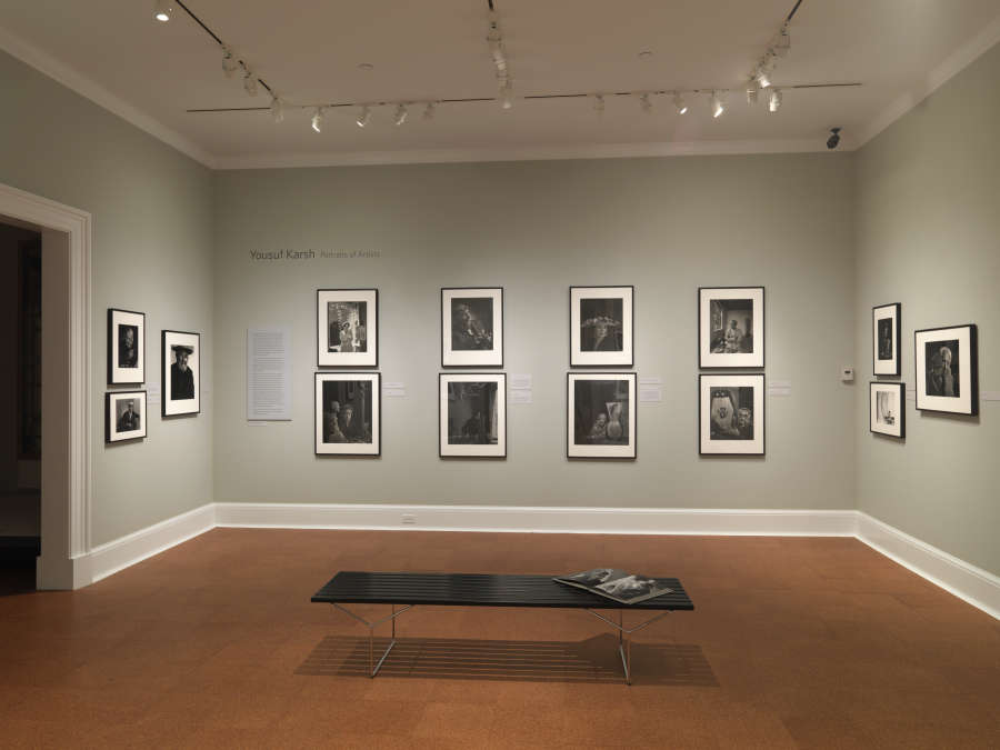 view exhibition image