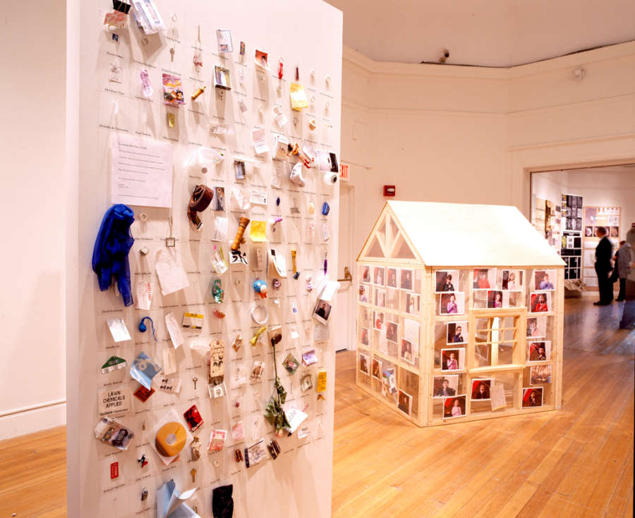 view exhibition image