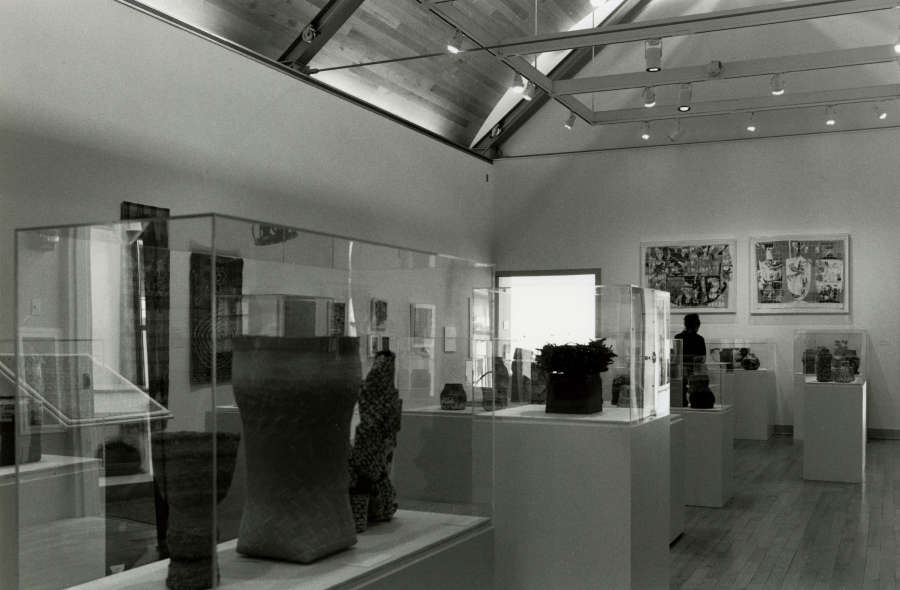 view exhibition image