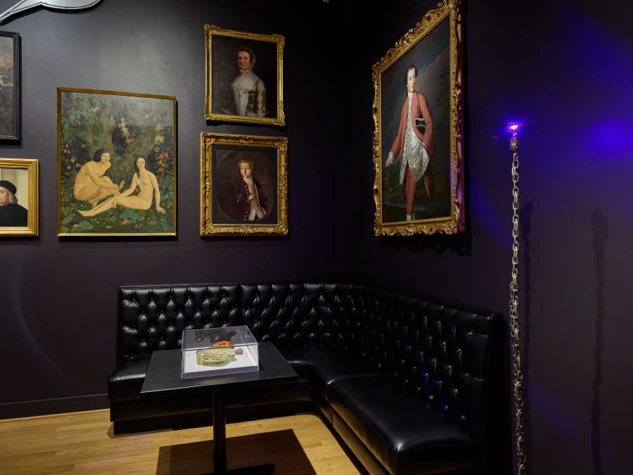 view exhibition image