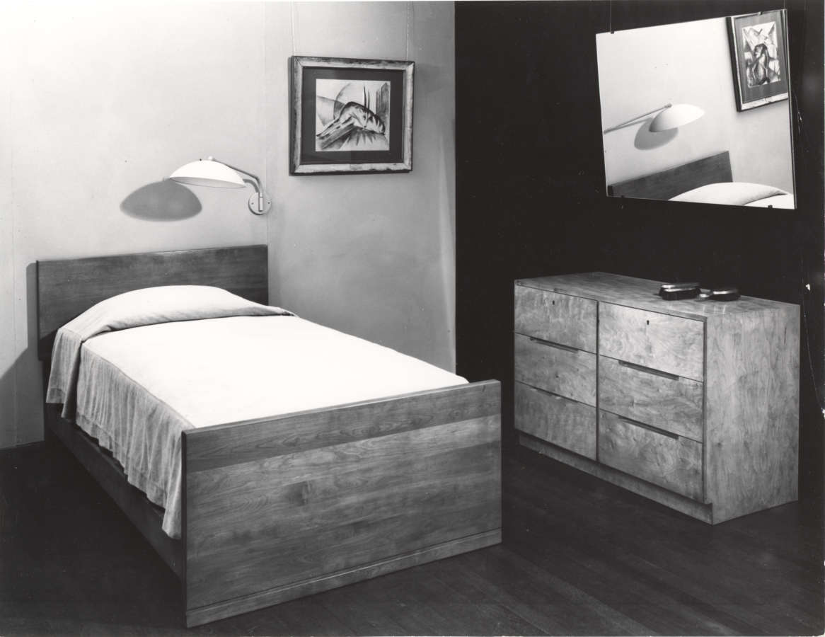 view exhibition image