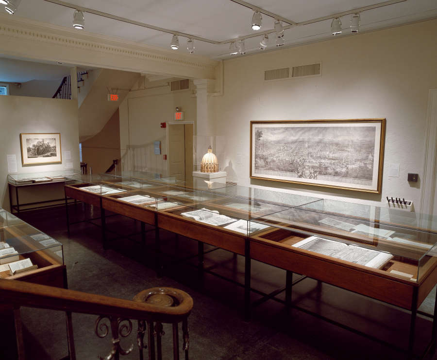 view exhibition image