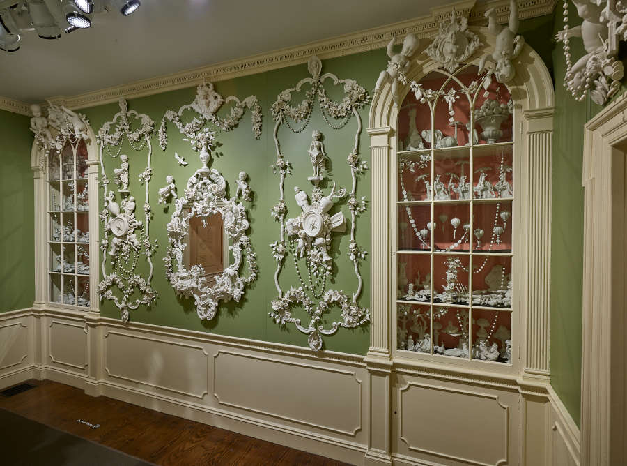 view exhibition image