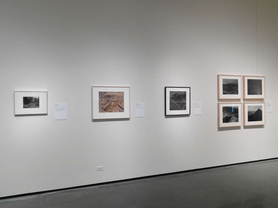 view exhibition image