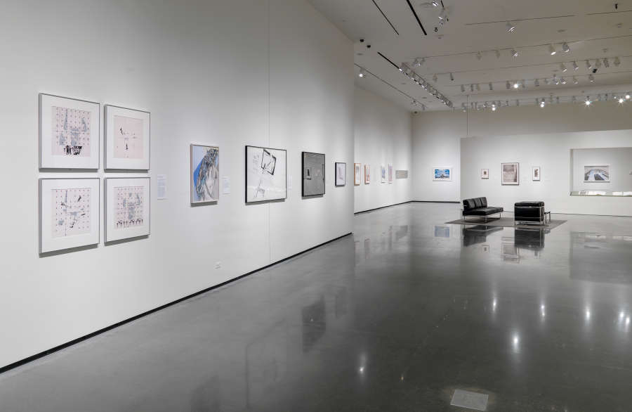 view exhibition image