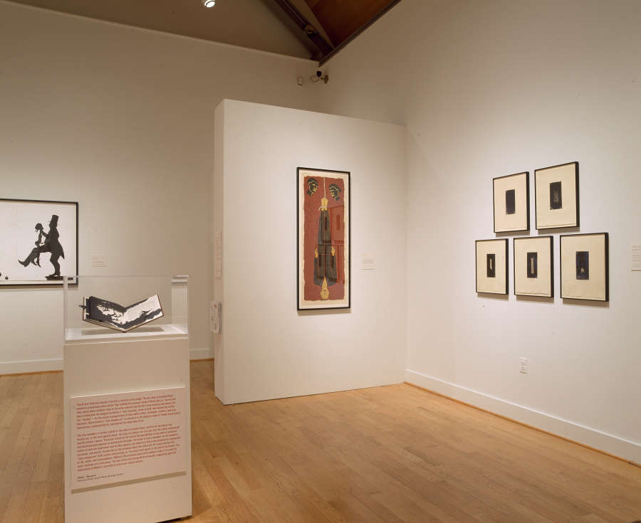 view exhibition image