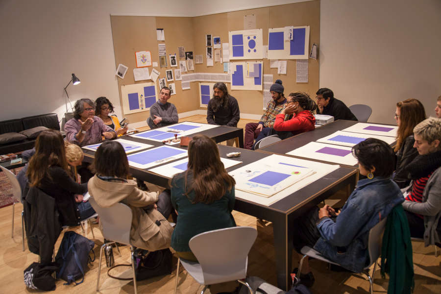 view exhibition image