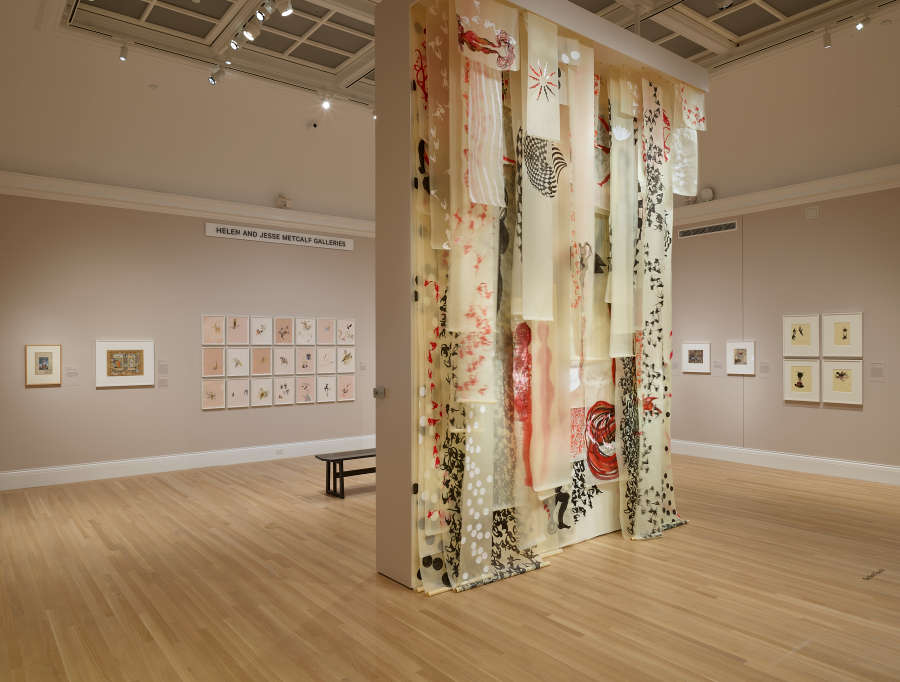 view exhibition image