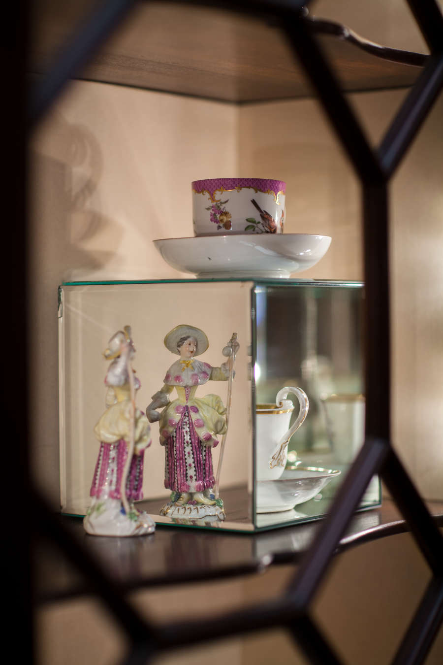 view exhibition image