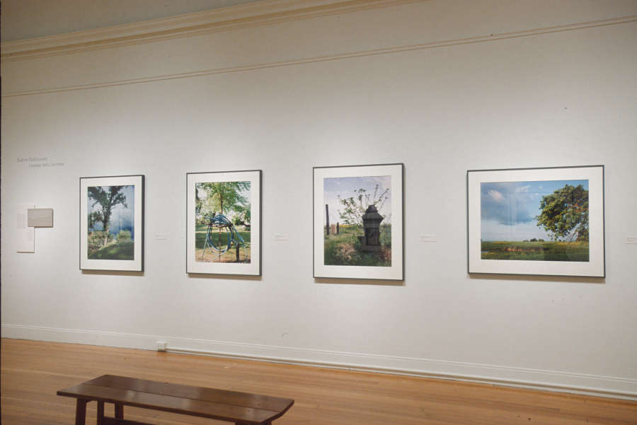 view exhibition image